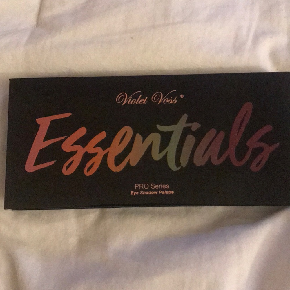 Violet Voss Essentials Pro Series